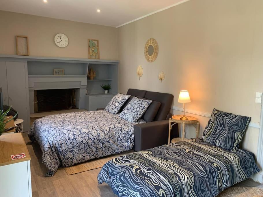 Jolie Medocaine Avec Jardin Apartman Saint-Estèphe Kültér fotó